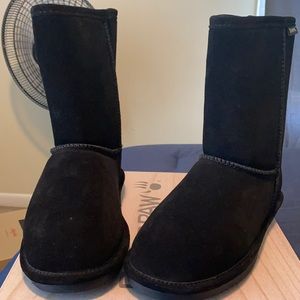 BearPaw Emma Short Boots